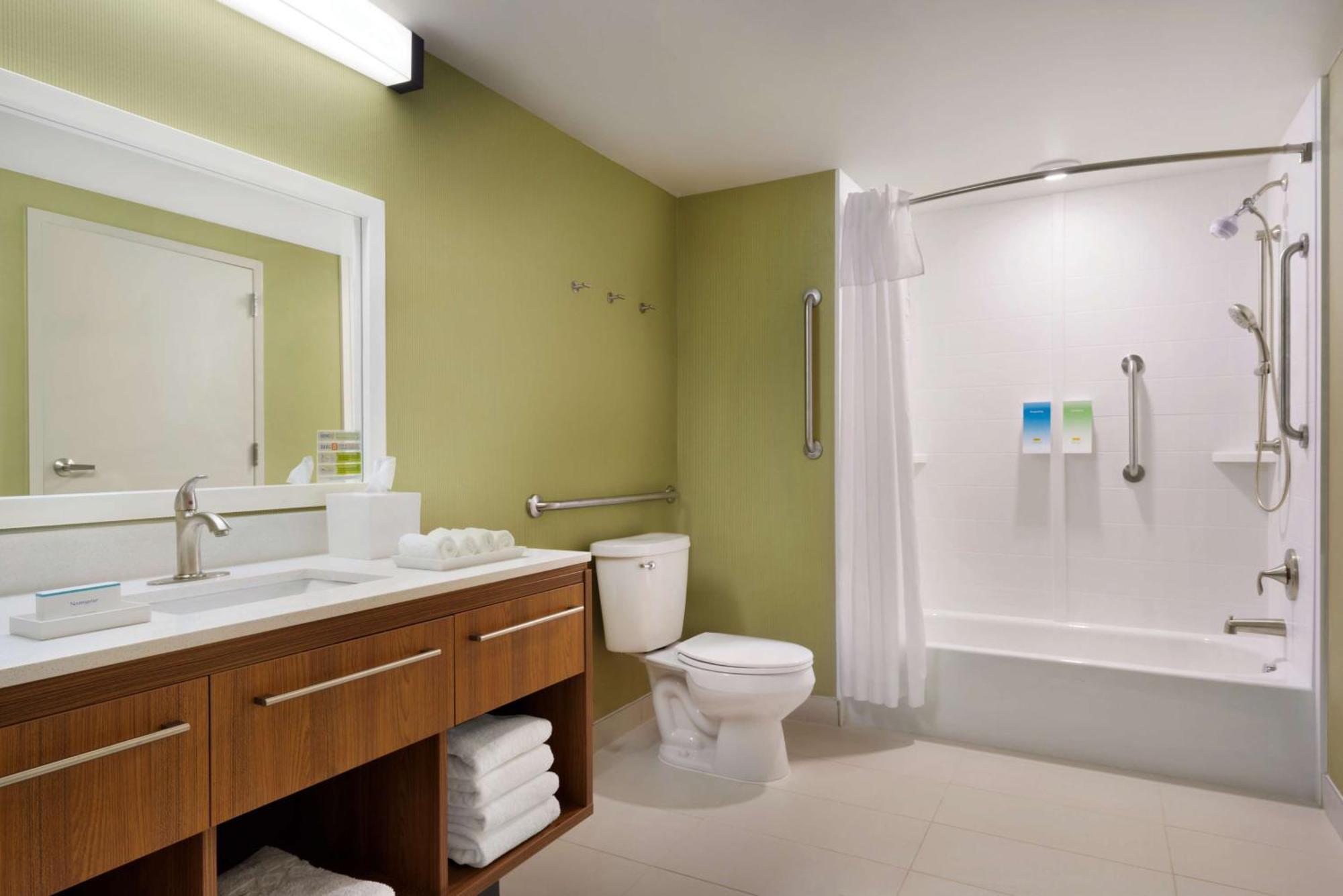 Home2 Suites By Hilton Roanoke Esterno foto