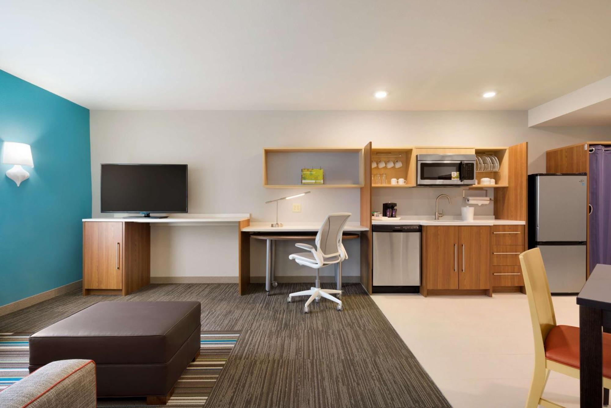 Home2 Suites By Hilton Roanoke Esterno foto
