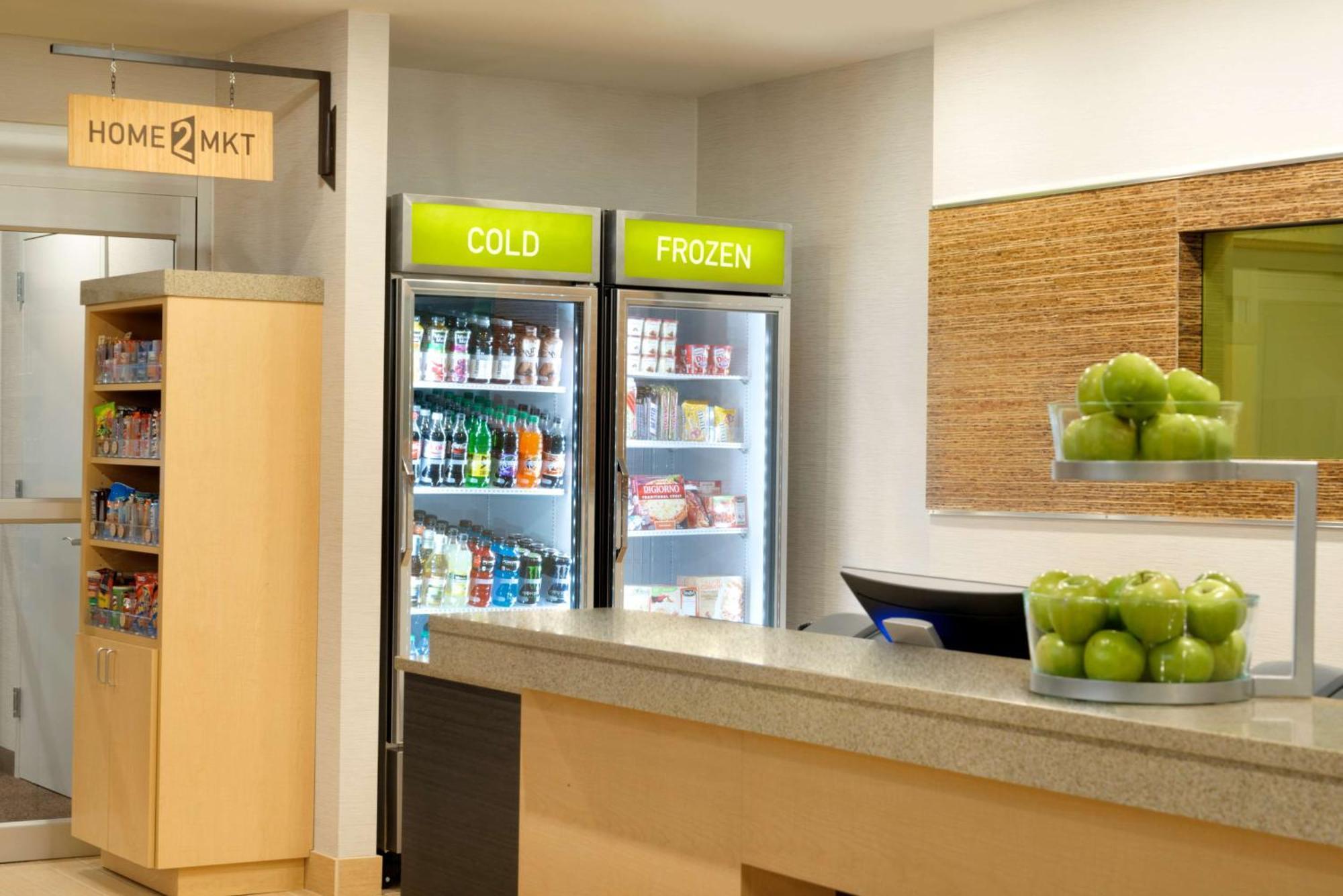 Home2 Suites By Hilton Roanoke Esterno foto